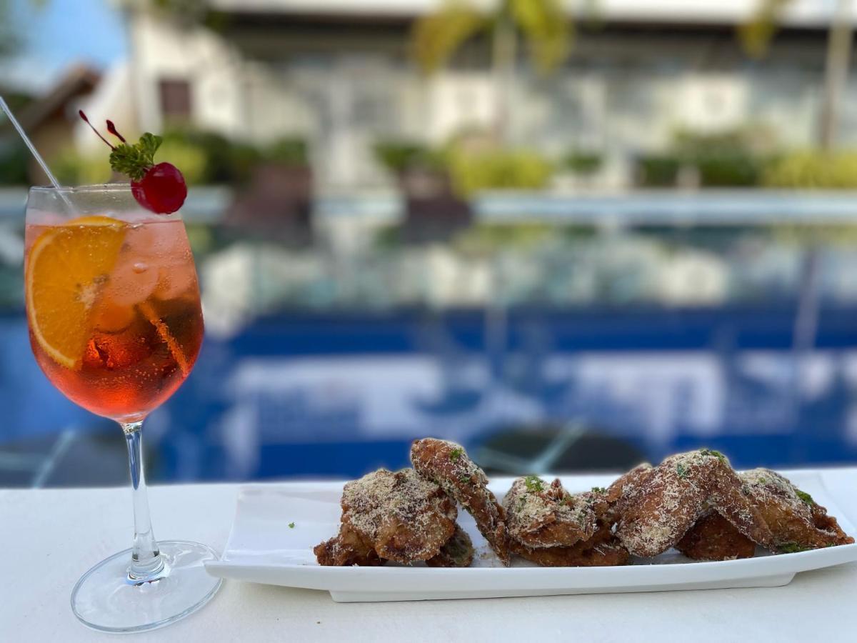 Bella Napoli Resort & Resto Панглао Екстериор снимка